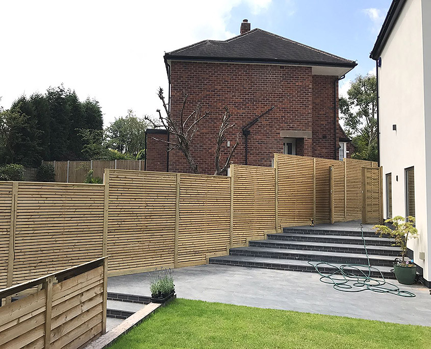 contact-intro-01 Venetian fencing