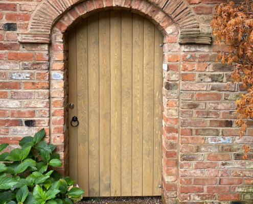 dome tongue and groove side gate 0159 tatton fencing dome tongue and groove side gate