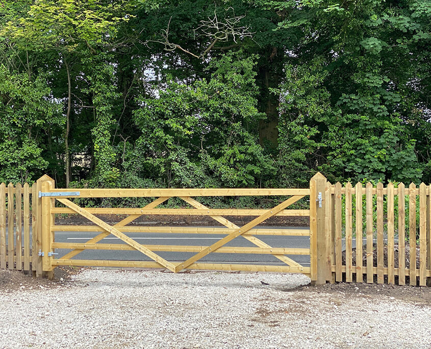 entrance gate 0009 tatton fencing entrance gate