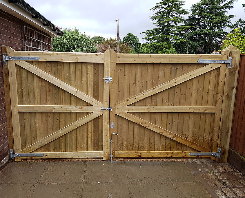 entrance gates 02 tatton fencing entrance gates 02 tatton fencing