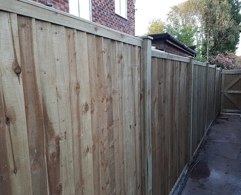 featherboard panels timber post 05 tatton fencing