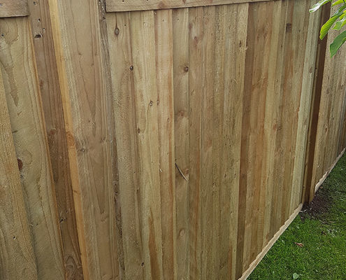 featherboard panels timber post 07 tatton fencing