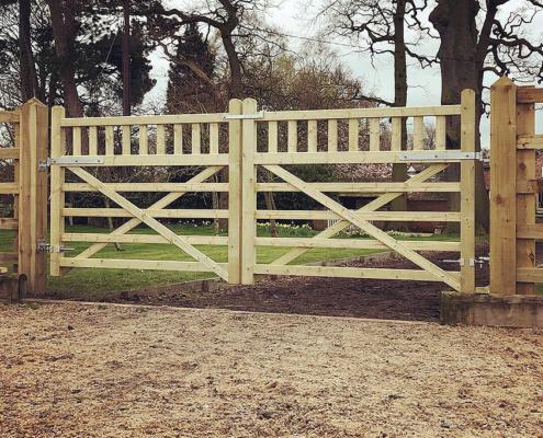 field-gates-18-tatton-fencing field gate