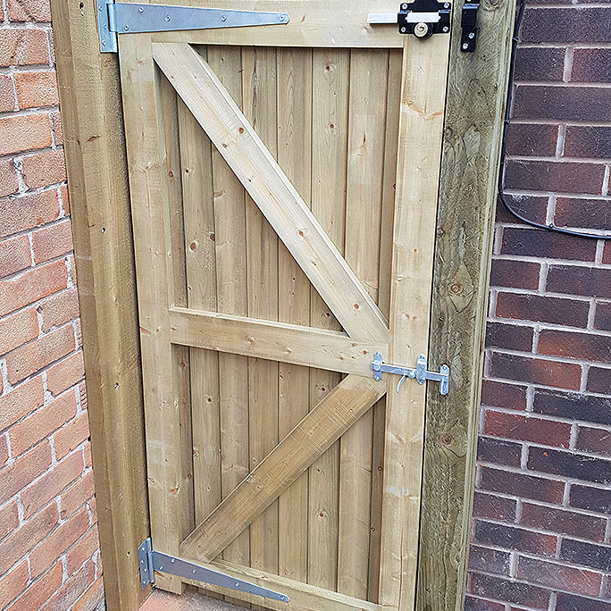 gate furniture and locks 02 tatton fencing gate furniture and locks 02 tatton fencing