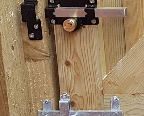gate furniture and locks 06 tatton fencing gate furniture and locks 06 tatton fencing