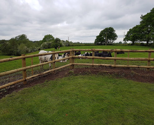 post and rail 01 tatton fencing