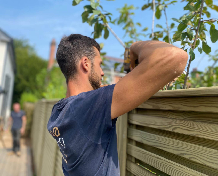 reviews-main-tatton-fencing The team hard at work