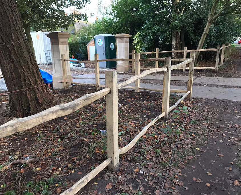 rustic oak pale fencing 02 tatton fencing rustic oak pale fencing 02 tatton fencing