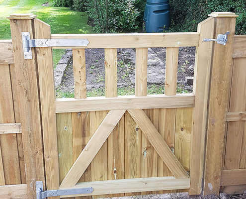 small side gate 04 tatton fencing small side gate 04 tatton fencing