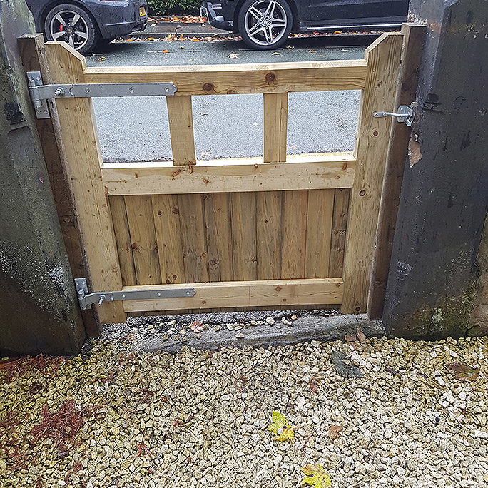 small side gate 08 tatton fencing small side gate 08 tatton fencing
