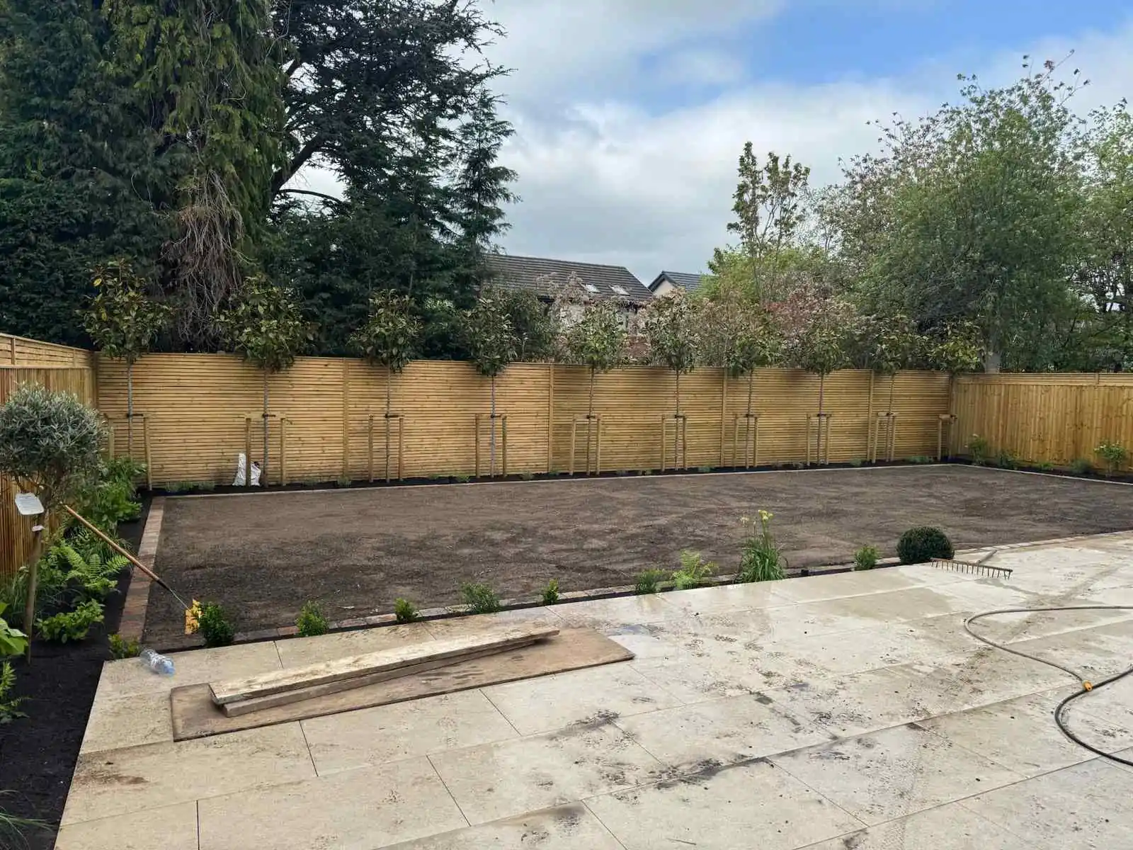 Venetian fencing installation by Tatton Fencing