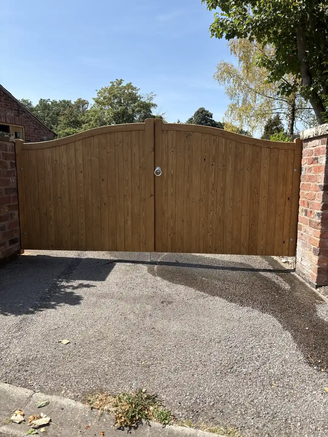 Entrance Gates installation by Tatton Fencing